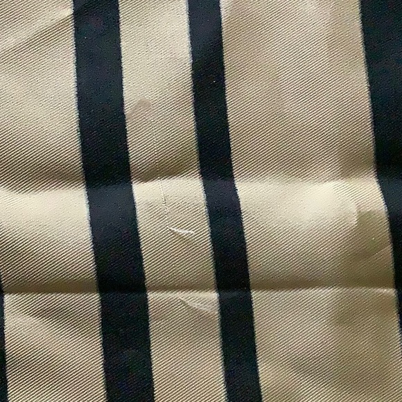 !Brooks Brothers! Square Pattern Scarf/Bandana (Silk) - Picture 5 of 5